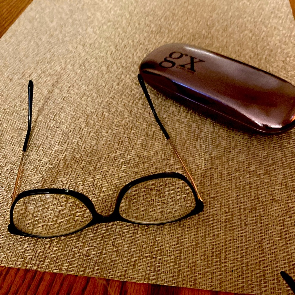 Reading glasses